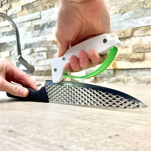 Višenamenski oštrač za baštenske alate i kuhinjske noževe | SHARPNINJA